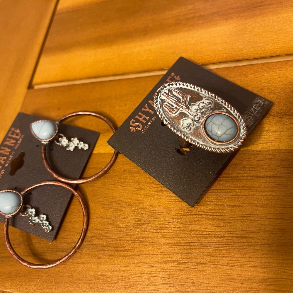 Shyanne Silver and Blue Jewelry Set earrings and ring set